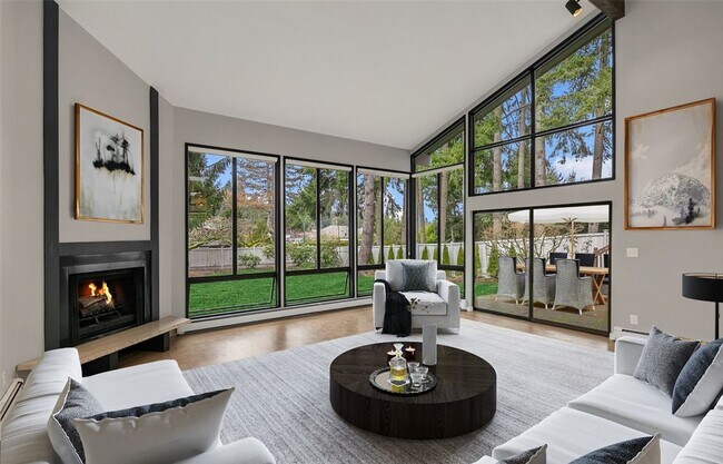 Photo - Stunning Remodeled Hunts Point Home for Rent