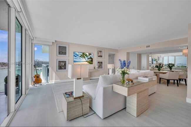 Photo - 6700 Indian Creek Dr Unidad 1007