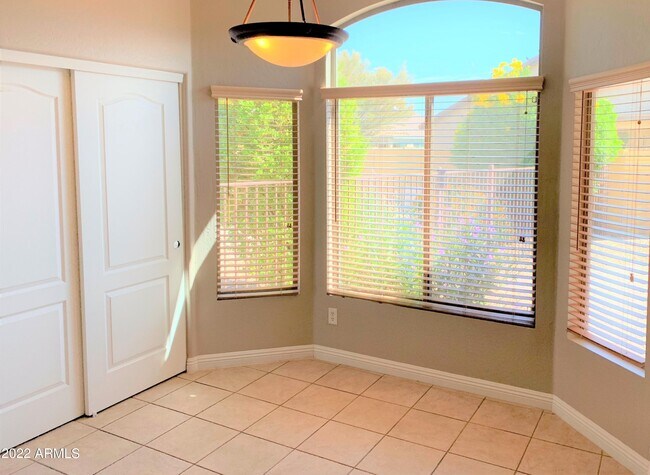 Photo - 1273 N Exeter St