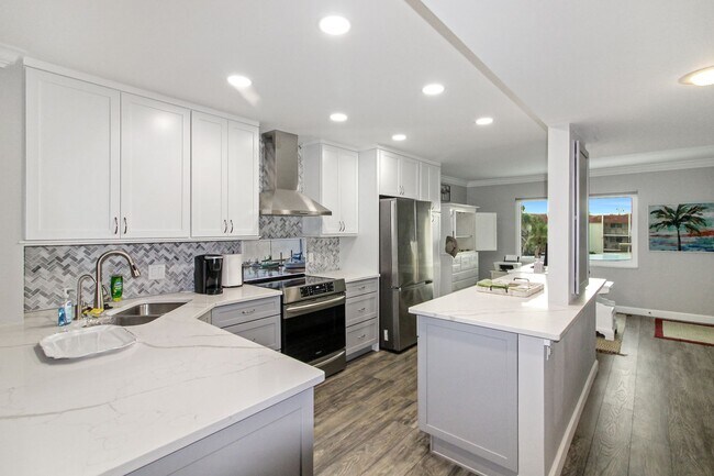 Photo - Bella Costa Seasonal Condo for Rent Unit 304