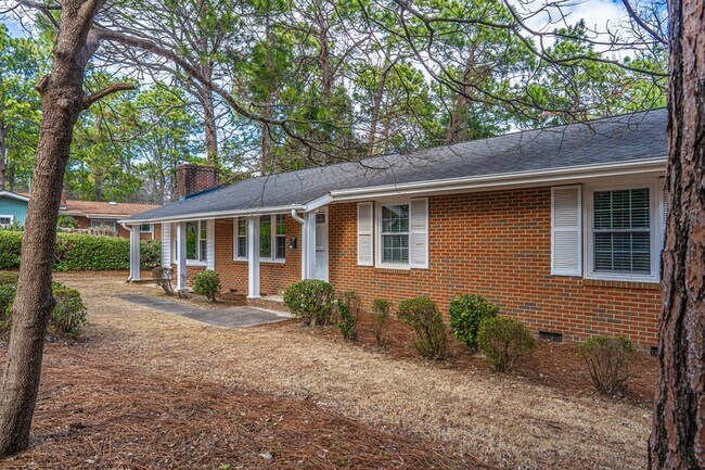 Photo - 160 W Delaware Ave