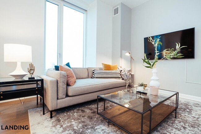 115 Great Circle Rd Unit 211