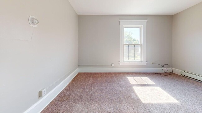 Photo - 1317 St Elmo Ave NE Unit 1317 Saint Elmo Ave NE - UP