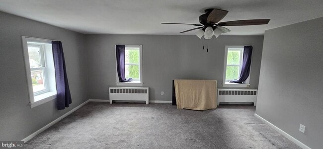 Photo - 2194 Spinnerstown Rd