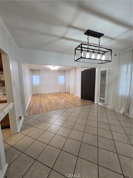 Photo - 1405 Simmons Ave