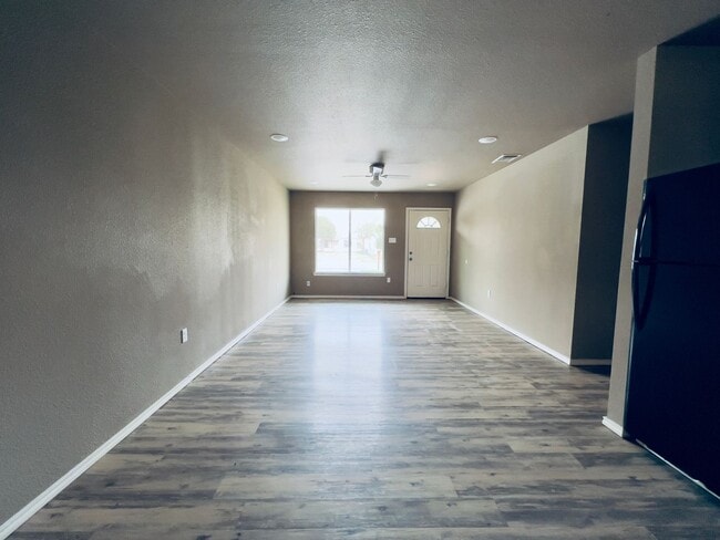 Photo - 1926 Avenue O