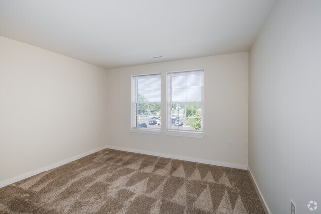 1BR, 1BA - 723SF - Bedroom