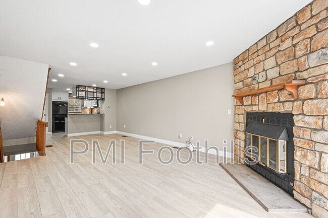 Photo - 2578 E Nichols Cir