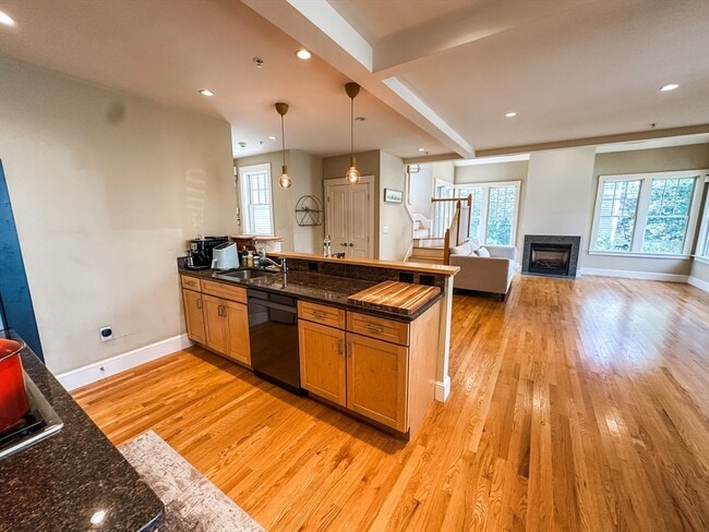 Photo - 15 York Pl Unidad 5