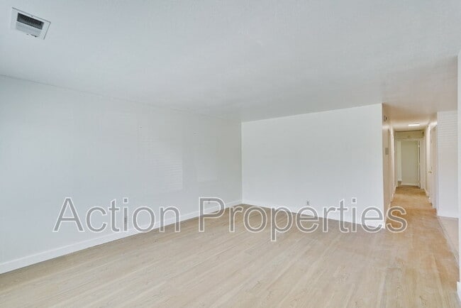 Photo - 2280 Brentwood Ct