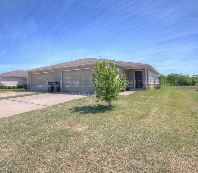 Photo - 5712 N 34th St