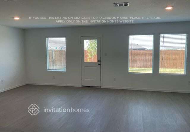 403 Comanche Dr