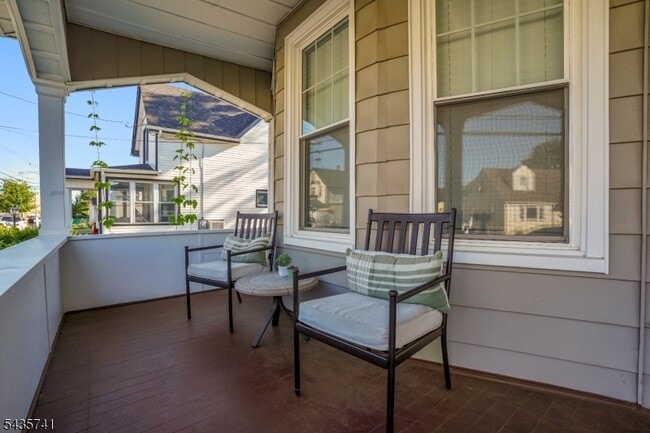 Photo - 42 N 21st St