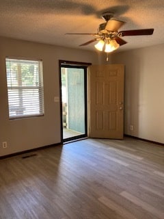 Photo - 3910 Thompson Rd