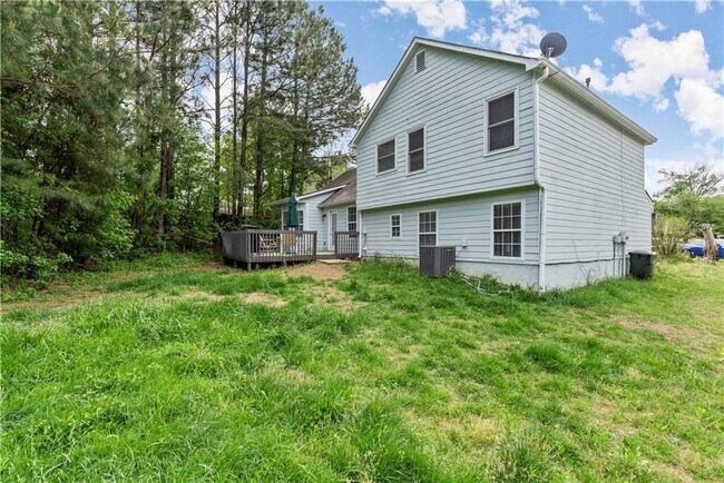 Photo - 1700 English Ivey Ln