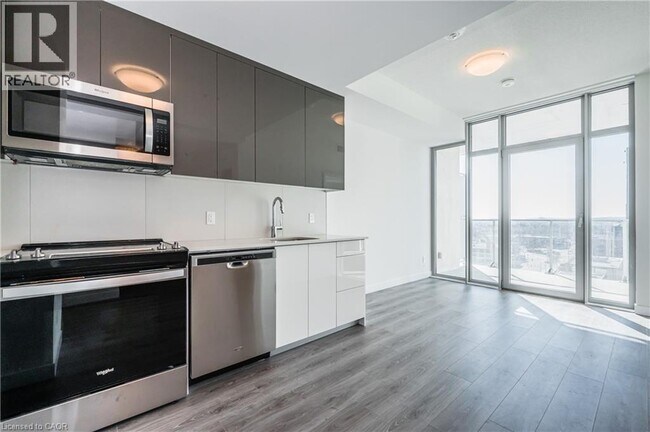 Photo - 60 Frederick St Unit 912