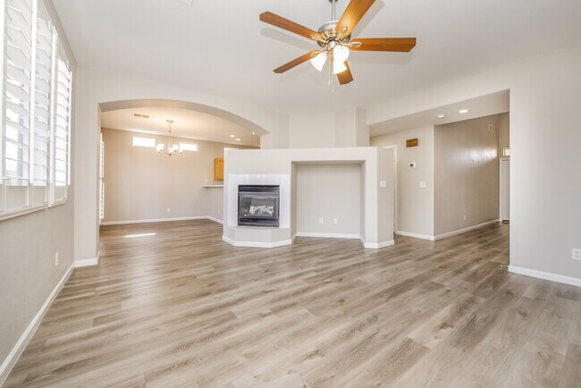 Photo - 5284 Vine Hill Ct