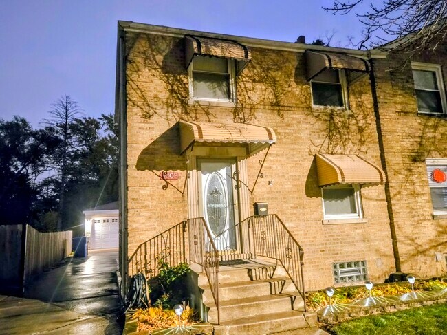 Photo - 3803 N Pacific Ave