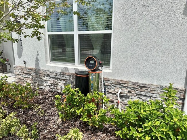 Photo - 5653 Brosnan Rd