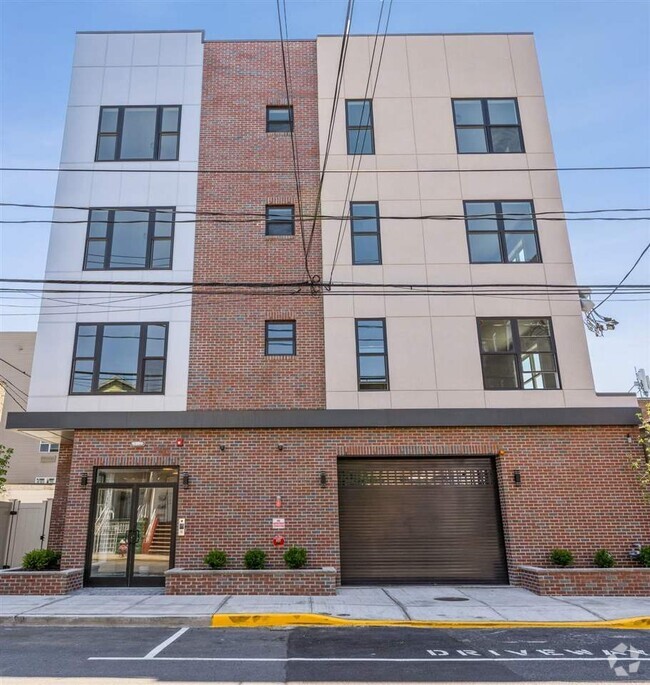 Building Photo - 6108 Hudson Ave Rental