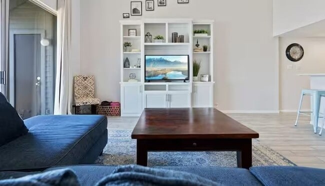 Photo - 12500 Melville Dr Unit 3