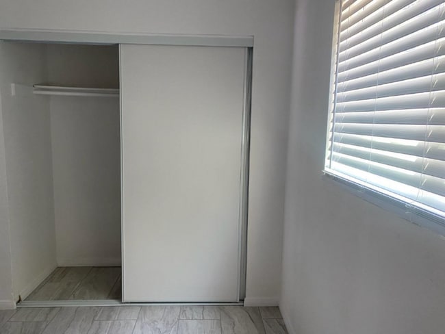 Photo - 594 Graves Ave Unidad 2