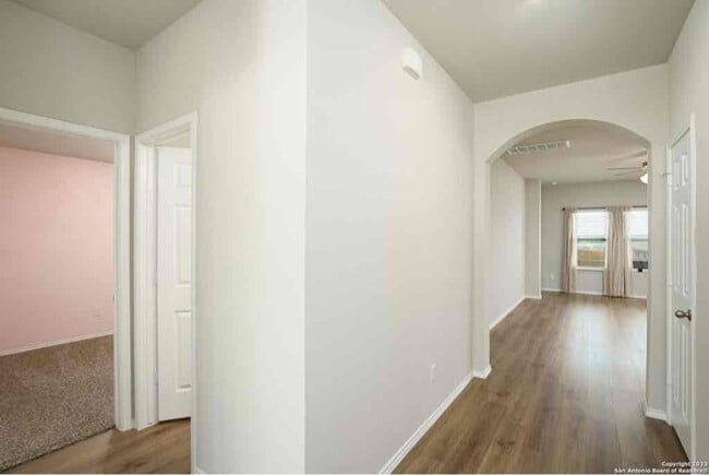 Photo - 2402 Corradino St