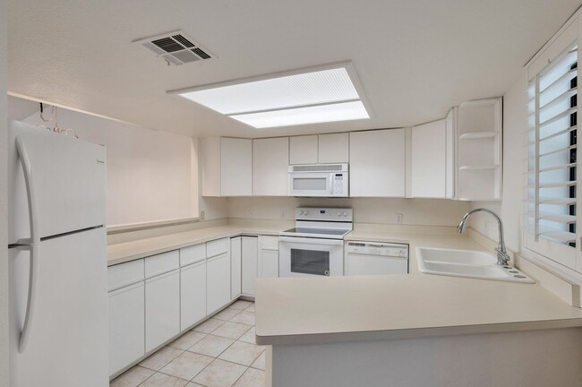 Photo - Charming 2 Bedroom, 2 Bathroom in Fountain Hills, AZ