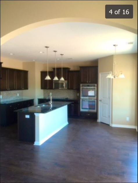 Photo - 643 Red Oak Ln
