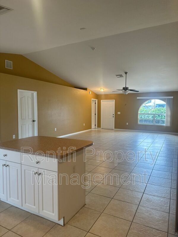 Photo - 1513 NE 36th Terrace