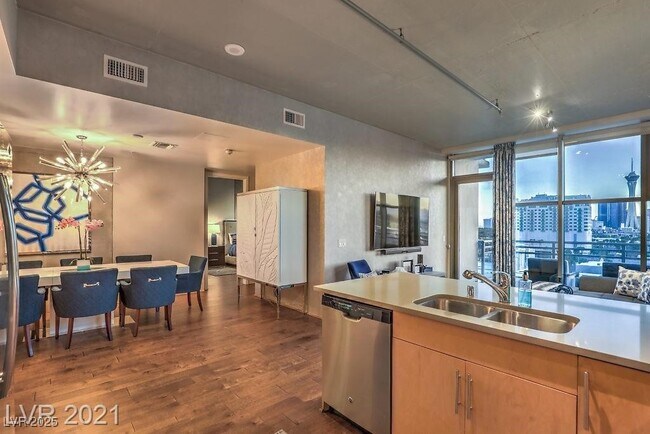 Photo - 353 E Bonneville Ave Unit 1002