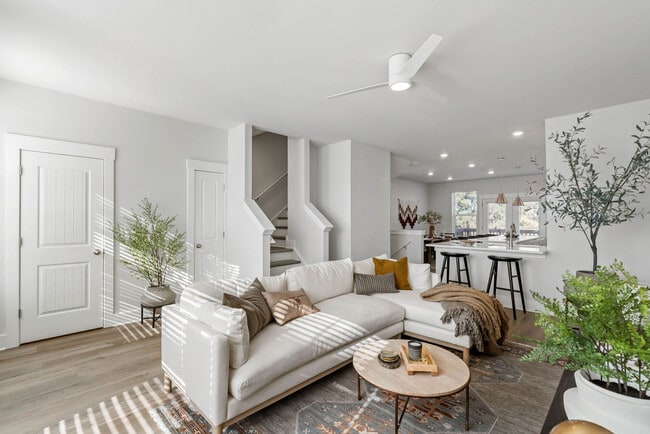 Photo - HARMON Cedar Run by Crescent Communities