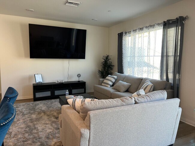 Photo - Modern 3 Bedroom 2 Bathroom Home in 2023 W...