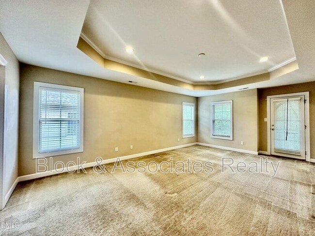 Photo - 1801 Old London Way