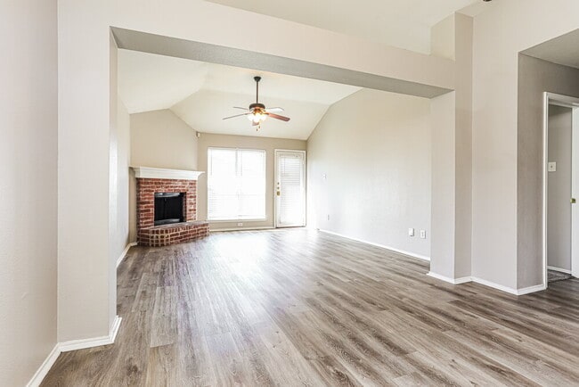 Photo - 1012 James Donald Ln