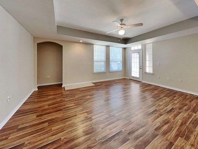 Photo - 1101 Vintage Village Ln Unit Apt 1-102