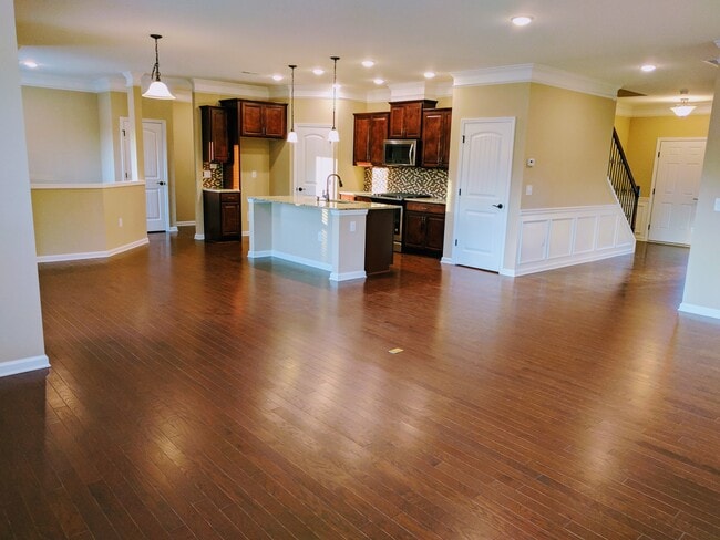 Photo - 120 Brassica Ln