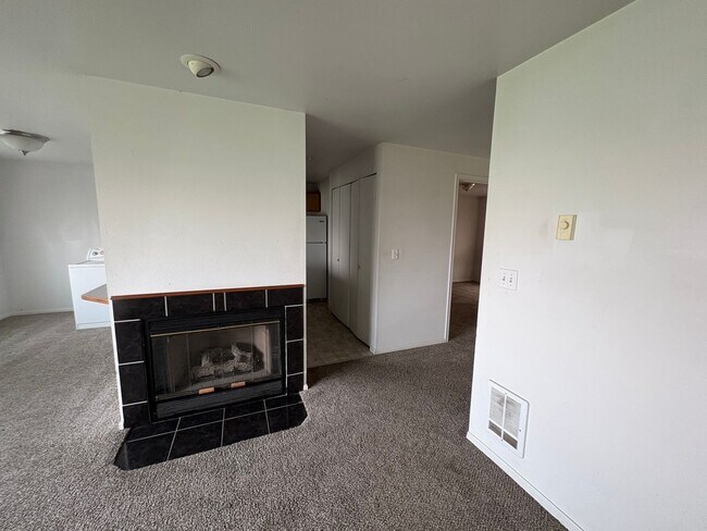 Photo - 740 F St SW Unidad A