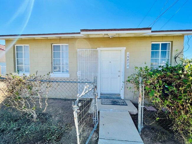 15873 N Street - 15873 N Street Casa