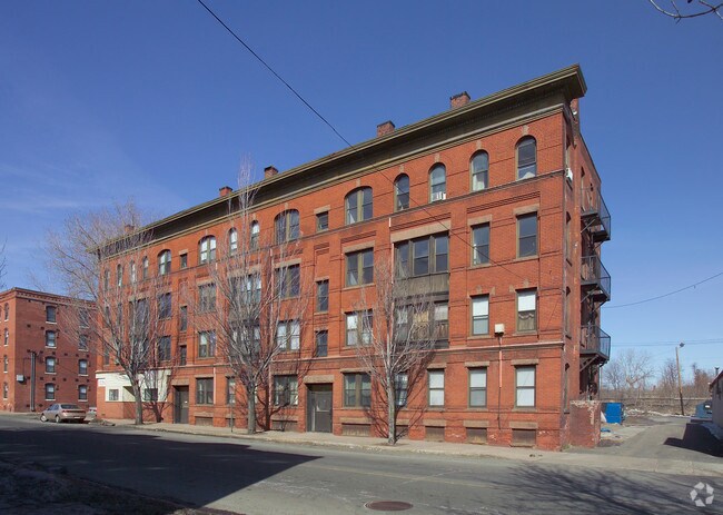 Photo - Cabot Street Apartments