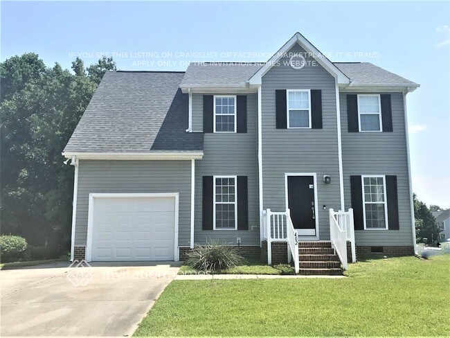 Photo - 402 Zircon Ln House