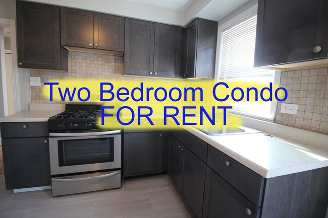 Building Photo - 2901 W Farragut Ave