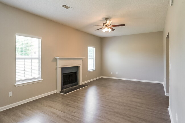 Photo - 6926 Silver Grass Ct