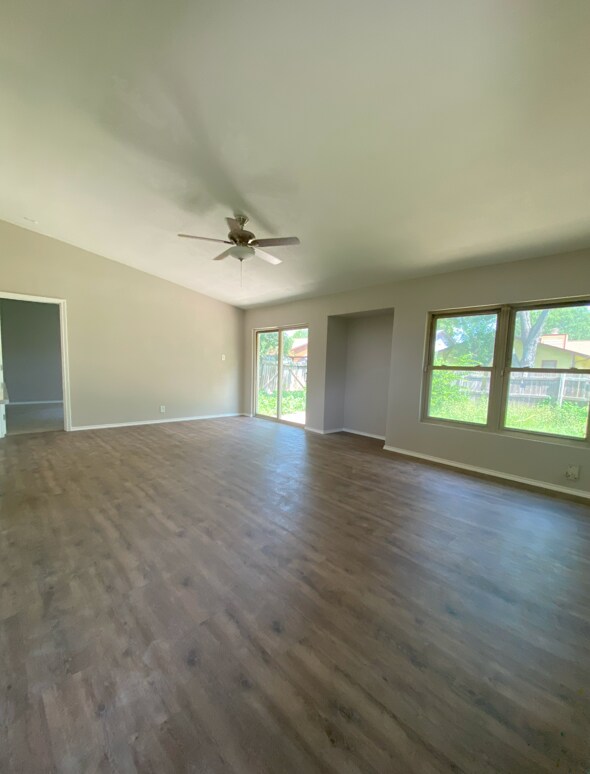 Photo - 7001 Spring Leaf Casa