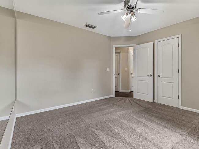 Photo - 6326 Glasgow Dr