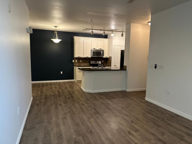 Building Photo - 2672 S Cathay Way Rental