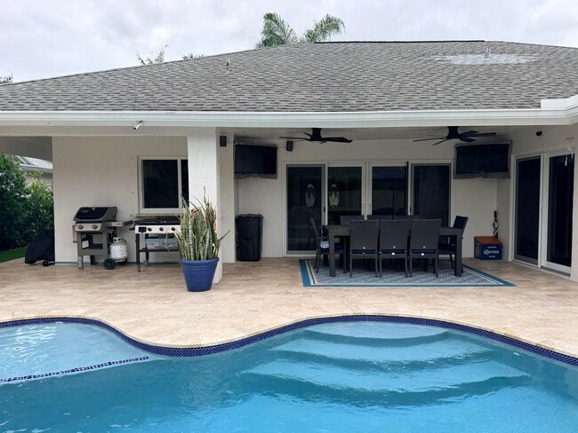 Photo - 5142 NW 43rd Ave