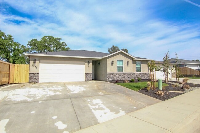 Photo - Newer Redding Home Built in 2021!