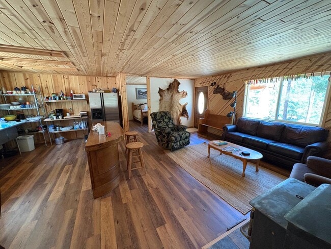 Building Photo - 2661 Poker Bar Rd Rental