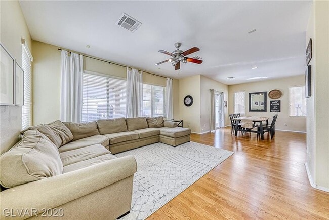 Photo - 1049 Garnet Ridge Ct